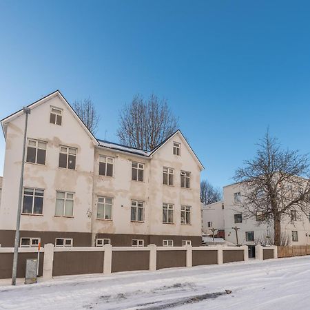 Day Dream Central Akureyri Three Bedroom Apt Exterior foto